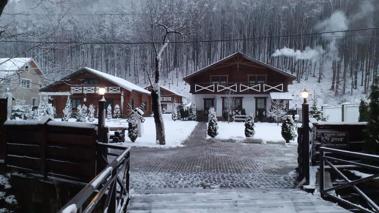 U Druziv Hotel Polyana  Exterior photo